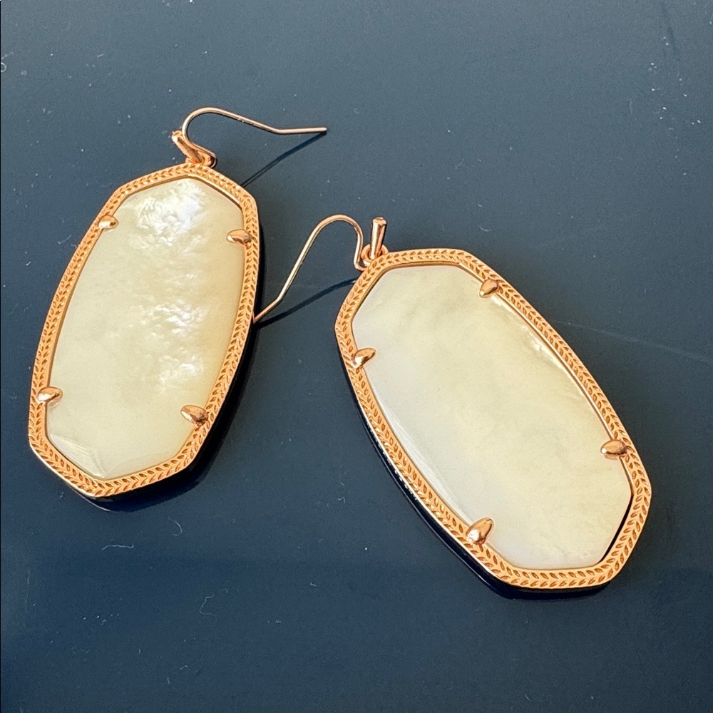 Kendra Scott Danielle Rose Gold and Ivory Mother of Pearl Stone Earrings - Picture 2 of 8